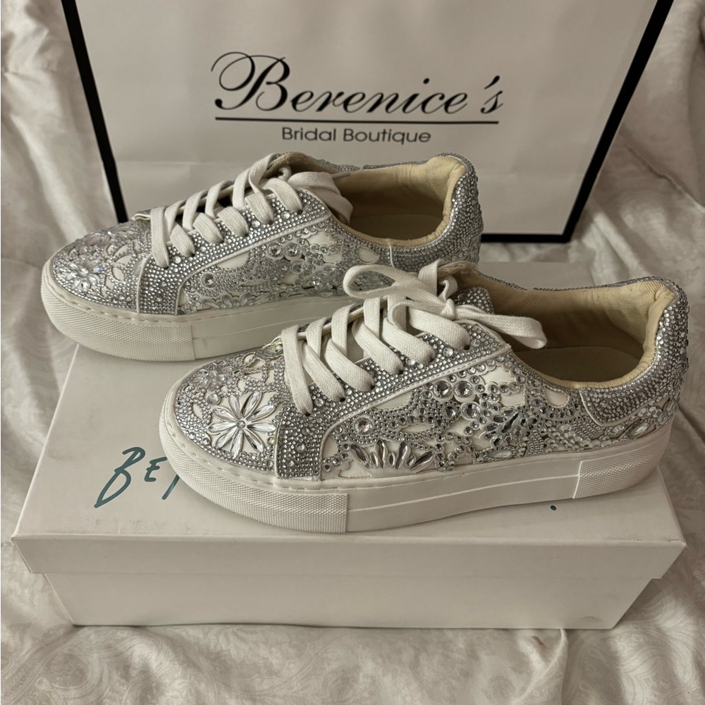 Womens shoes rhinestones